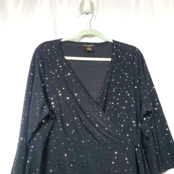 Susan Lawrence size 2X black sparkly top - Picture 3 of 8